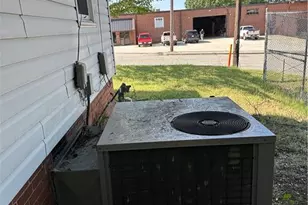 1510 Blandwood Dr, High Point, NC 27260 - Photo 11