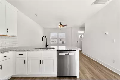 119 Indian Wells Court, Harmony, NC 28634 - Photo 11