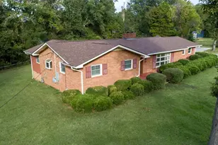 207 Forest Dr, Graham, NC 27253 - Photo 7