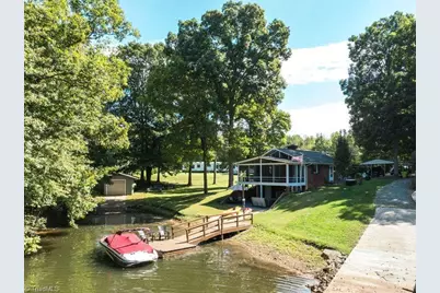 118 Rock Harbor Drive, Lexington, NC 27292 - Photo 1