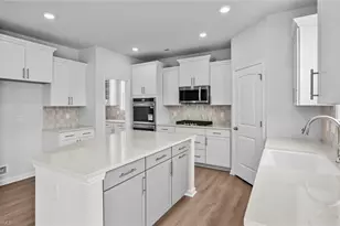 2102 Channel St, Graham, NC 27253 - Photo 11