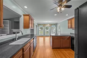 1629 Alyece Ct, Burlington, NC 27215 - Photo 7