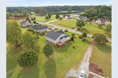 1629 Alyece Court, Burlington, NC 27215 - Photo 29