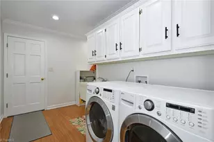 6204 Muirfield Dr, Greensboro, NC 27410 - Photo 19