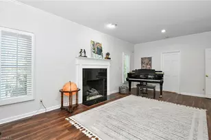 6204 Muirfield Dr, Greensboro, NC 27410 - Photo 15