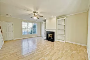 4445 Baylor St, Greensboro, NC 27455 - Photo 3