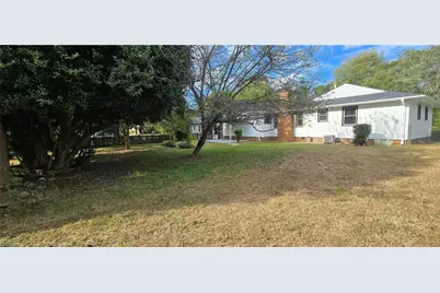 1746 Stoneybrook Drive, High Point, NC 27265 - Photo 45