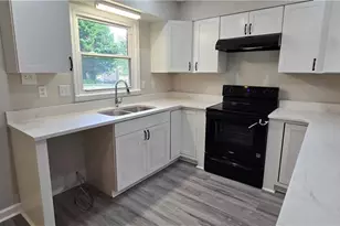 1746 Stoneybrook Dr, High Point, NC 27265 - Photo 15