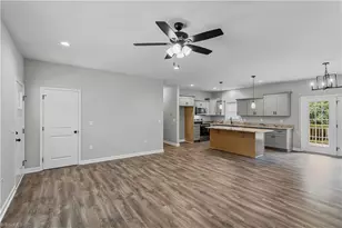 4387 Timber Lea Ln, Ramseur, NC 27316 - Photo 7