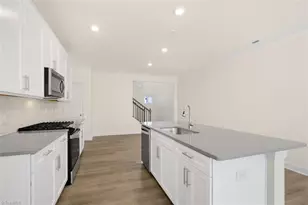 122 Lemongrass Ln, Bermuda Run, NC 27006 - Photo 3