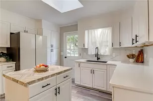 4502 Bromley Dr, Greensboro, NC 27406 - Photo 11