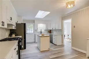 4502 Bromley Dr, Greensboro, NC 27406 - Photo 9