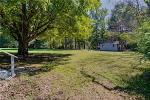 4502 Bromley Dr, Greensboro, NC 27406 - Photo 29