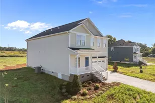 6905 Steeplegate Dr, Burlington, NC 27215 - Photo 3