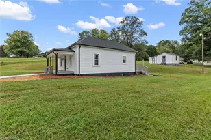 212 Bluemont Rd, Mount Airy, NC 27030 - Photo 19