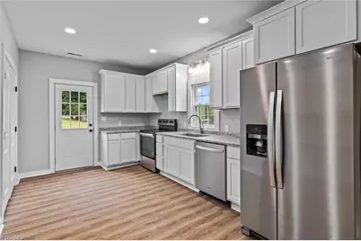 212 Bluemont Road, Mount Airy, NC 27030 - Photo 9