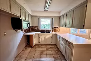 215 Cardinal Ln, Ronda, NC 28670 - Photo 9