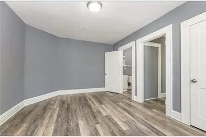 522 N Scales Street, Reidsville, NC 27320 - Photo 3