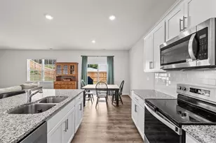 350 Robert Pl, Carthage, NC 28327 - Photo 17