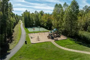 235 Fox Lake Ct, Winston-Salem, NC 27106 - Photo 47