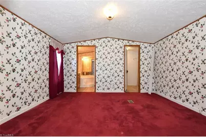 421 Wil O Pat Road, Reidsville, NC 27320 - Photo 11