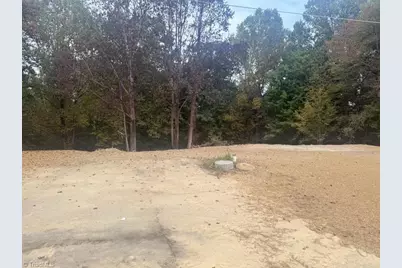 130 Sherry Lane, Mount Airy, NC 27030 - Photo 7