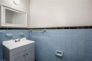 26 Harrington Ave, Lexington, NC 27292 - Photo 5