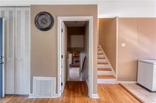 2503 Lane Rd, Greensboro, NC 27408 - Photo 21