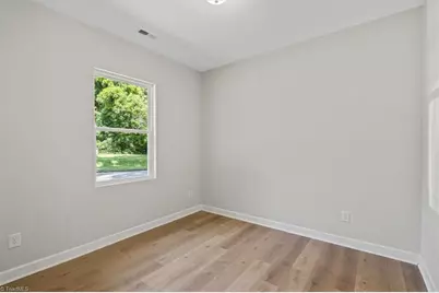 504 Fayetteville Avenue, Statesville, NC 28677 - Photo 21