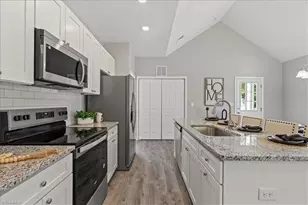 504 Fayetteville Ave, Statesville, NC 28677 - Photo 13