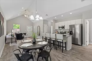 504 Fayetteville Ave, Statesville, NC 28677 - Photo 9