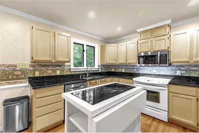 247 Bobwhite Drive, Reidsville, NC 27320 - Photo 13