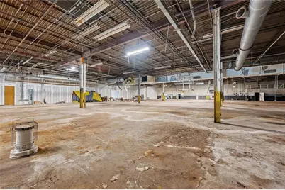 4929 W Market Street #2131, 2132, 2001, 2000, Greensboro, NC 27407 - Photo 17