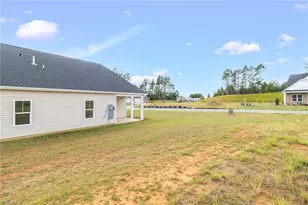 301 Beeson Ct, Clemmons, NC 27012 - Photo 31