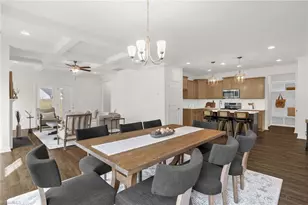 301 Beeson Ct, Clemmons, NC 27012 - Photo 7