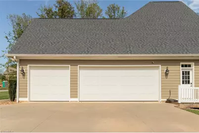 203 Monk Court, North Wilkesboro, NC 28659 - Photo 49