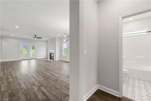 303 Beeson Ct, Clemmons, NC 27012 - Photo 9