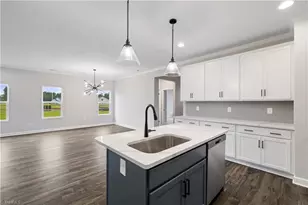 303 Beeson Ct, Clemmons, NC 27012 - Photo 17