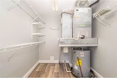 360 S Elm Street, Greensboro, NC 27401 - Photo 23