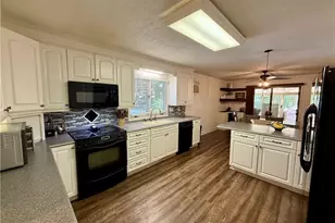 7352 Oak Bucket Rd, Thomasville, NC 27360 - Photo 9