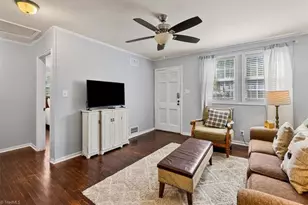 414 Overlook St, Greensboro, NC 27403 - Photo 3