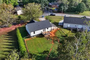 218 Taylor St, Yadkinville, NC 27055 - Photo 47