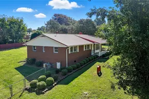 348 Patricia Ln, Lexington, NC 27295 - Photo 37