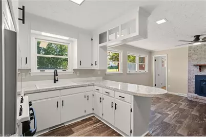 348 Patricia Lane, Lexington, NC 27295 - Photo 15