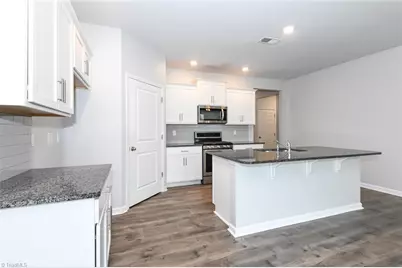 286 Royce Drive, Winston-Salem, NC 27107 - Photo 17