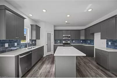 6816 Steeplegate Drive, Burlington, NC 27215 - Photo 33