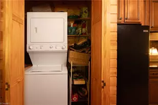 901 Mile High Lake Rd, West Jefferson, NC 28694 - Photo 7