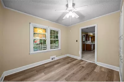 615 Paris Street, Graham, NC 27253 - Photo 7