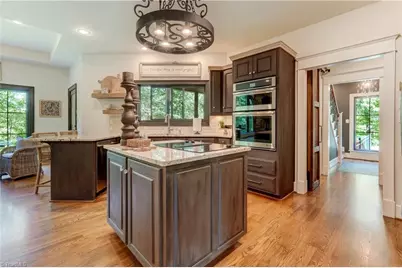 200 W Harris Place, Eden, NC 27288 - Photo 13