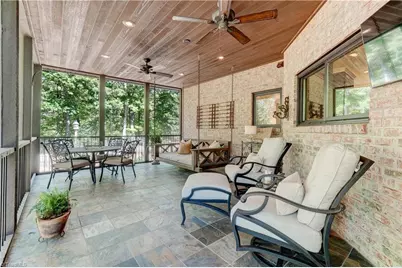 200 W Harris Place, Eden, NC 27288 - Photo 9